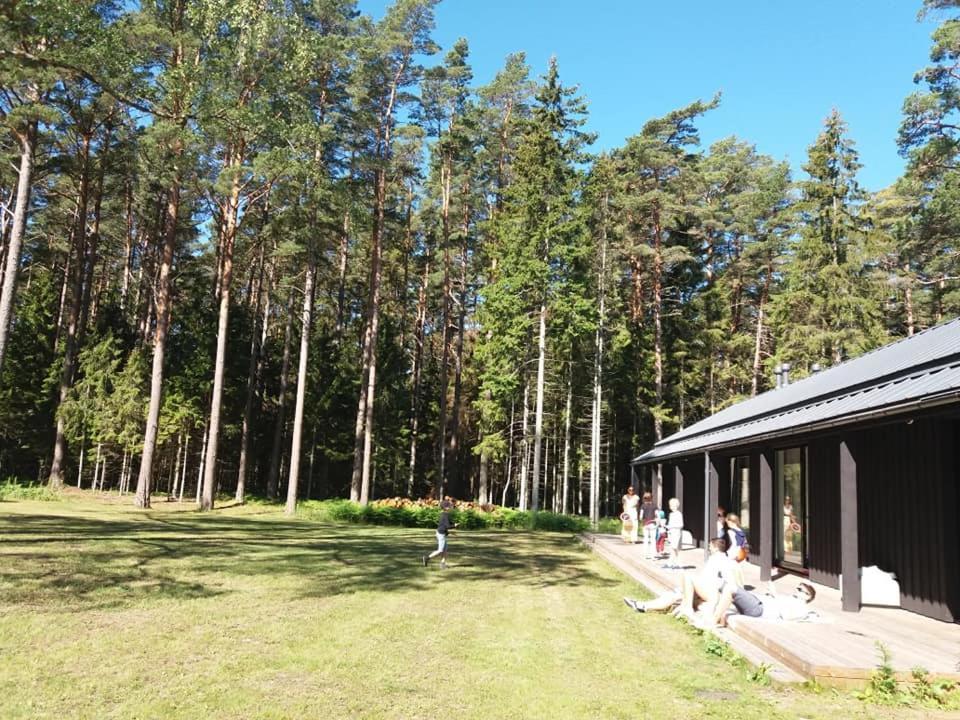 Hobekala Guesthouse Kalana Buitenkant foto